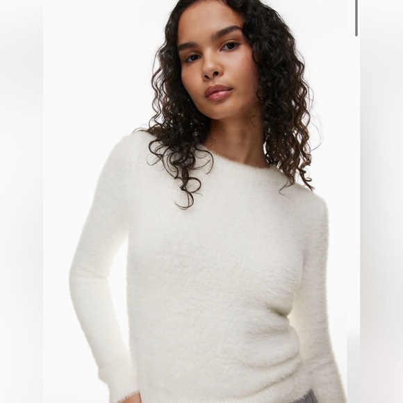 Aritzia Sunday Best Kitten Sweater Size Small - Picture 2 of 8